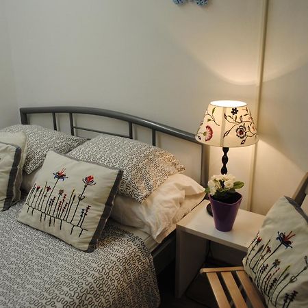 Optimist Split Apartment ภายนอก รูปภาพ