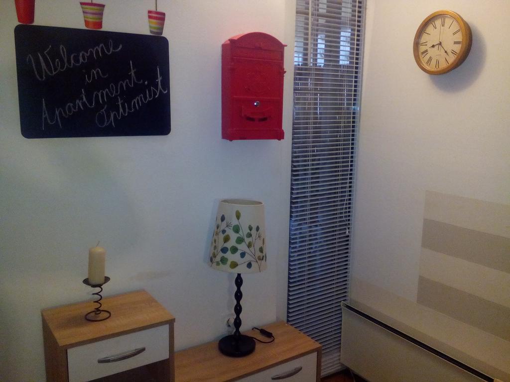 Optimist Split Apartment ภายนอก รูปภาพ