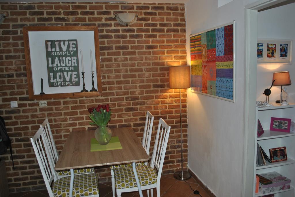 Optimist Split Apartment ภายนอก รูปภาพ
